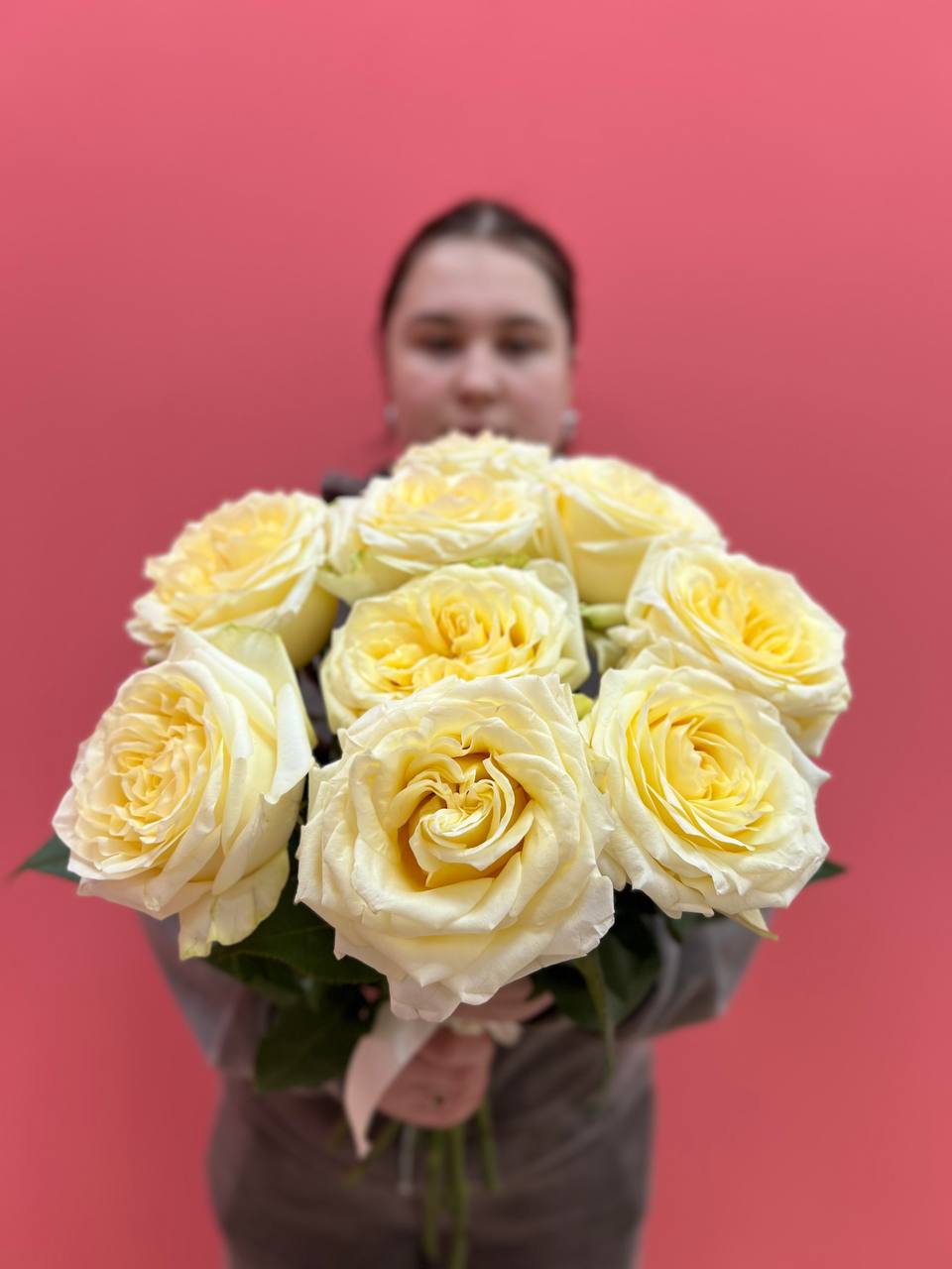 Букет из 9 сливочных роз